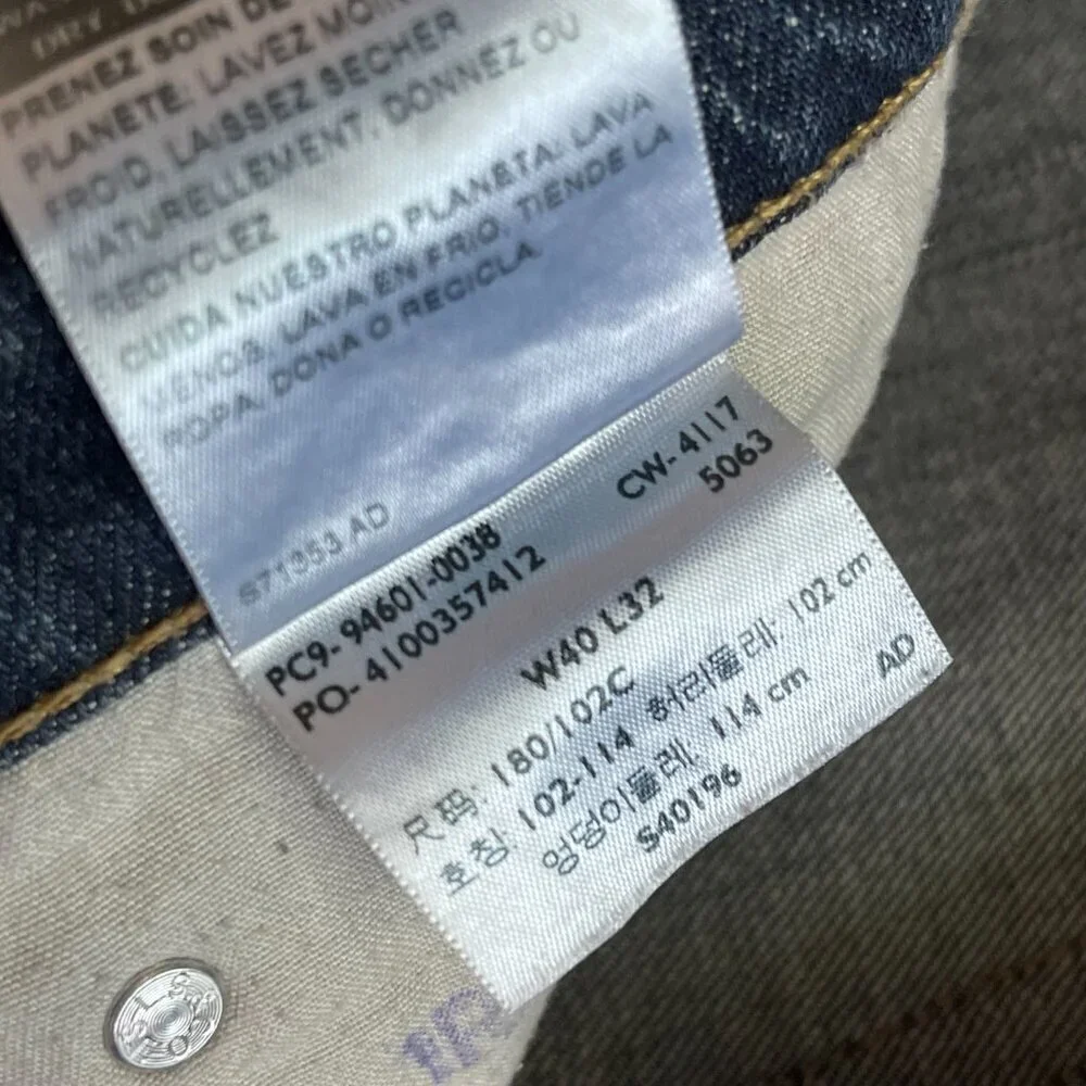 Levi's Straight Leg Blue Jeans Size 40X32